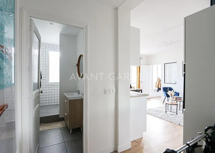 Mid-term - Batignolles - 15 Min-center Of Apartment *